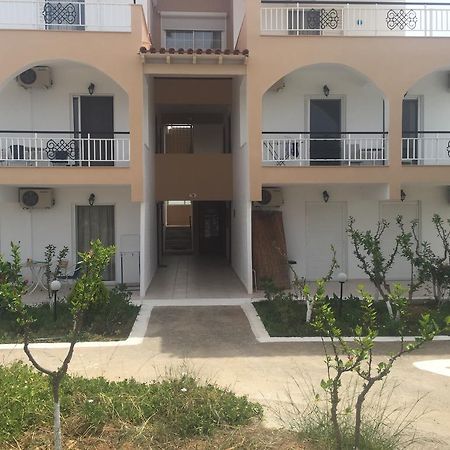 Long View Apartments Porto Heli Extérieur photo