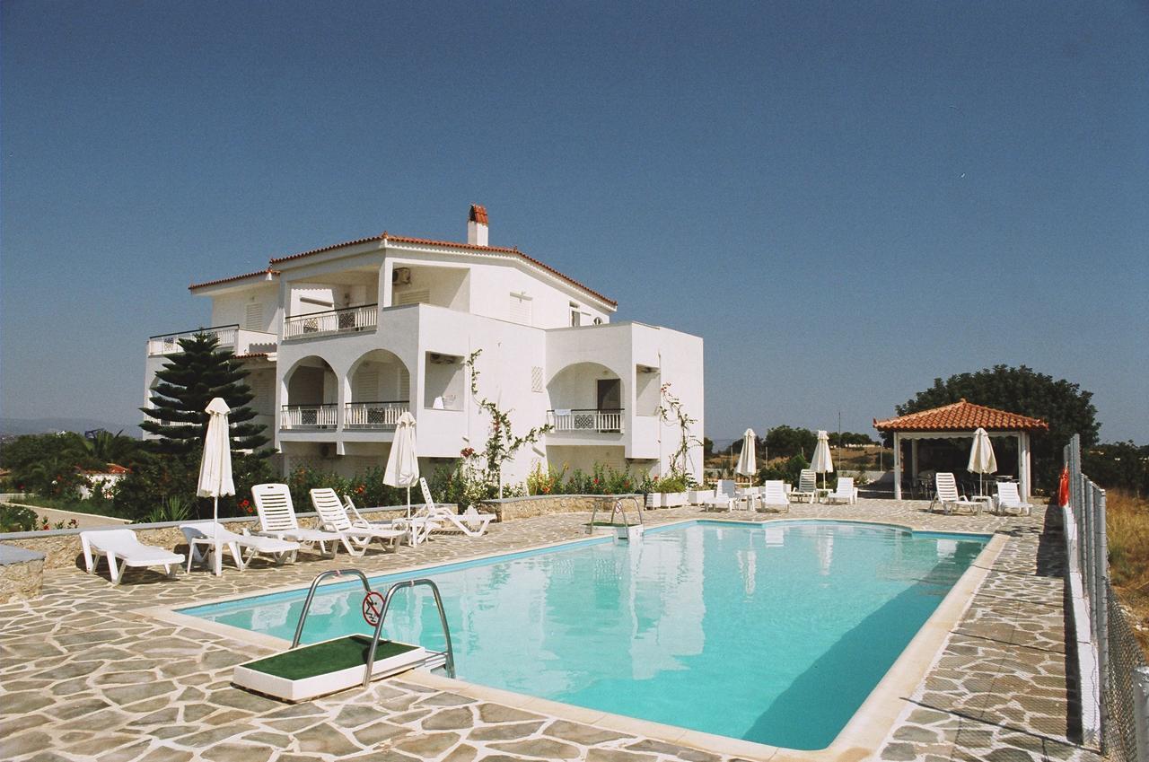 Long View Apartments Porto Heli Extérieur photo